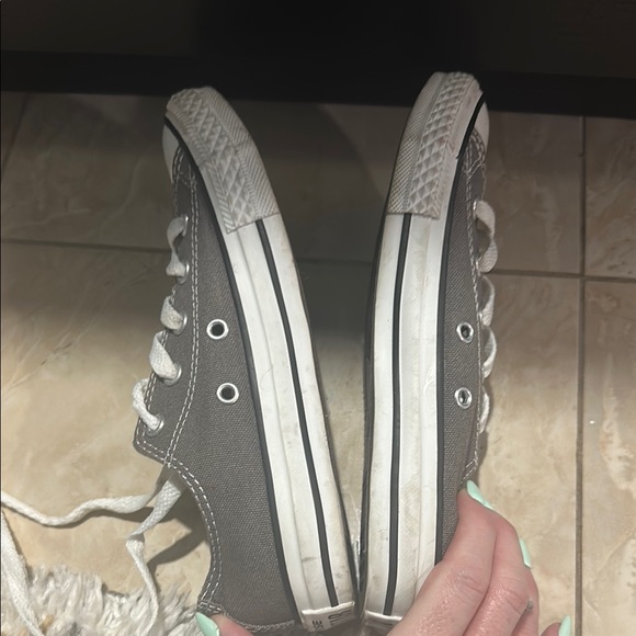 🍦 KIDS CONVERSE SNEAKERS 🍦 - Picture 7 of 8